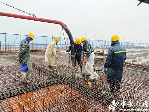 芜湖市在建最大公建工程凤鸣研创中心项目最高单体封顶